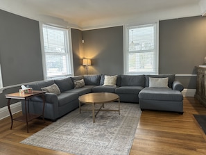 Smart TV, fireplace, video games, books