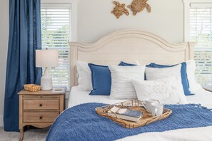 5 bedrooms, desk, iron/ironing board, free WiFi - (5) The Hideaway| NEW Build Pool| Rec Room| |5 min. Drive to Beach| Baby & Kid Friendly (Hilton Head Island)