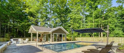 Outdoor pool, a heated pool