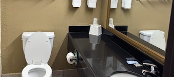 Broadway Inn & Suites OKC