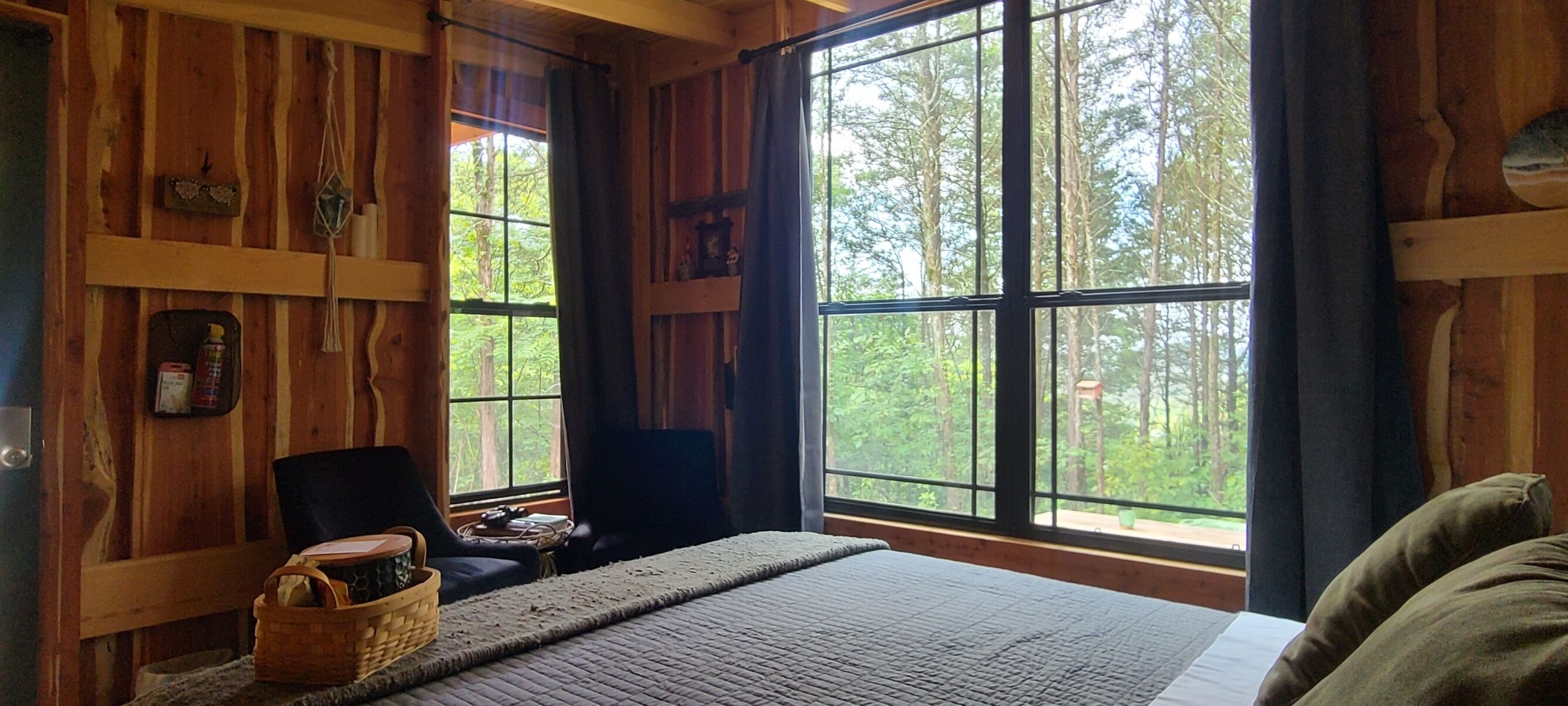 1 dormitorio y ropa de cama