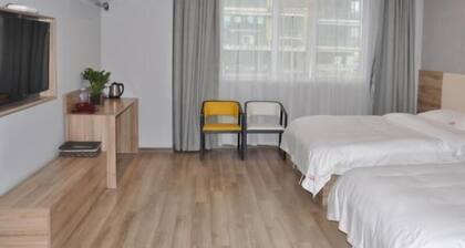 Shell Suzhou Yongqiao District Dongchang Road National Purchase Square Hotel