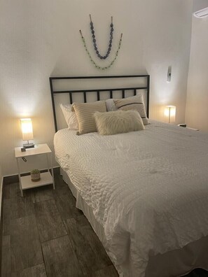 4 chambres, fer et planche à repasser, Wi-Fi gratuit, draps fournis
