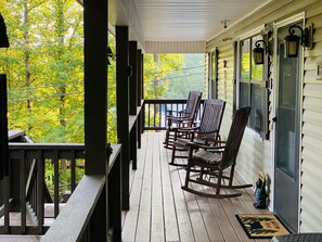 Property grounds - MNT VIEWS! Private HOT TUB and Wrap Around Porch! Minutes to PF and Gatlinburg! (Sevierville)
