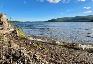Sun-loungers, beach towels - Family‑Friendly Bungalow & Bunk House • Sleeps 10 • Steps from Priest Lake (Nordman)