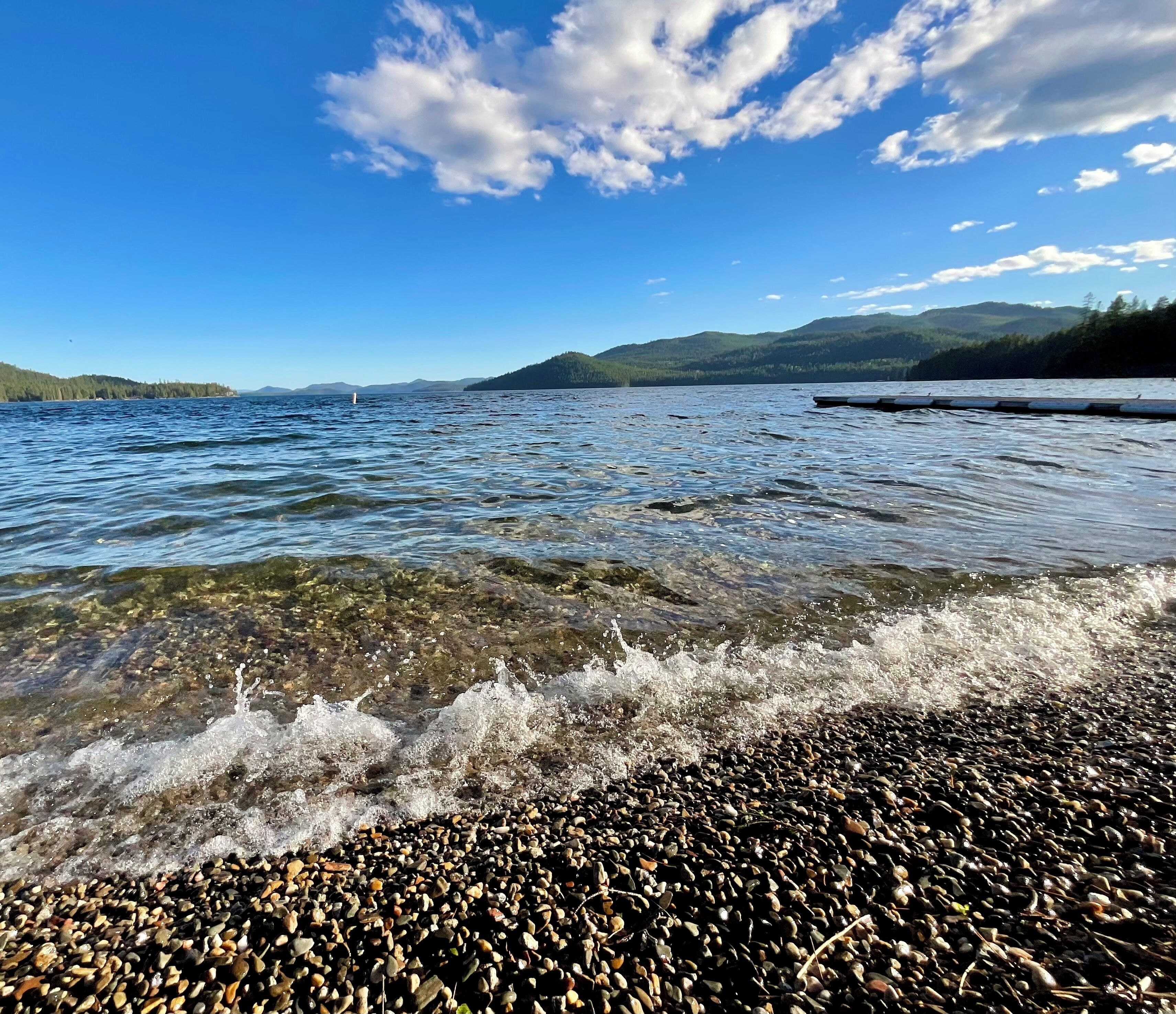 Solsenger og strandhåndklær