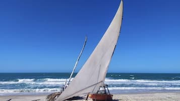 Una playa cerca