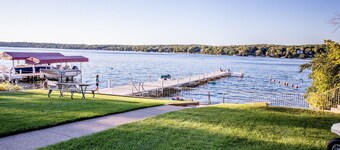 Cozy House perfect to enjoy the lake with Beach & Boat launch 2  minutes drive.