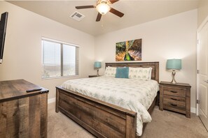 3 bedrooms, travel cot, free WiFi, bed sheets