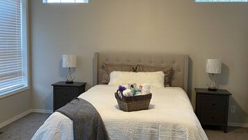 3 habitaciones, tabla de planchar con plancha y wifi gratis