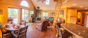 Pricing Specials! Cozy Home w/ Spacious Deck, Fishing Pond, Hiking - Misty Mountain Hideaway