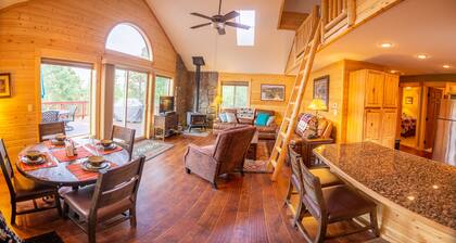 Pricing Specials! Cozy Home w/ Spacious Deck, Fishing Pond, Hiking - Misty Mountain Hideaway