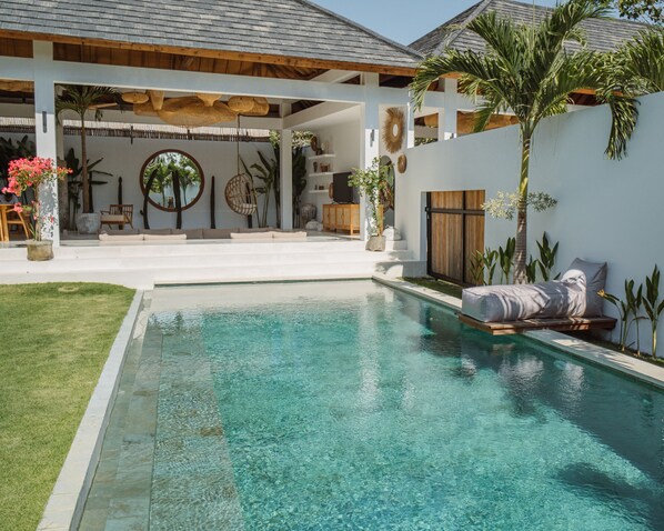 Luxury Villa, 4 Bedrooms, Pool Access | Egyptian cotton sheets, premium bedding, desk, blackout drapes