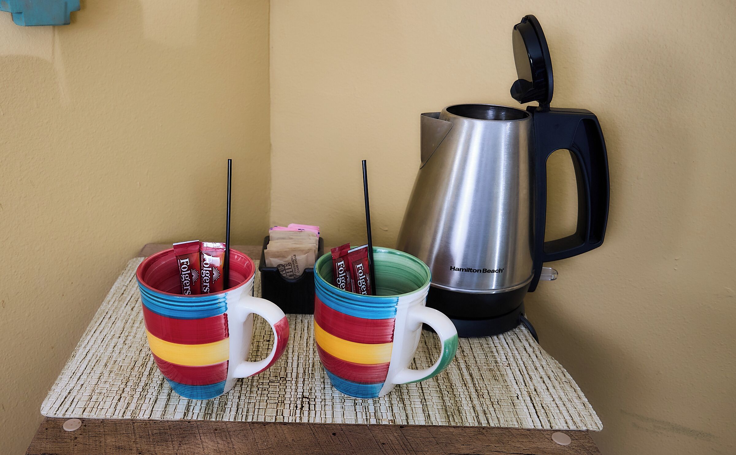Kaffee und/oder Kaffeemaschine