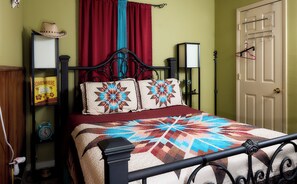 1 bedroom, internet, bed sheets