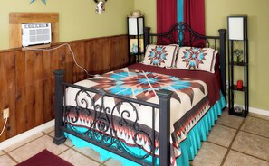 1 bedroom, Internet, bed sheets - Pleasant Days Lodging Southwest Cottage (Homosassa)