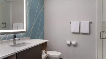 Shower, free toiletries, hair dryer, towels