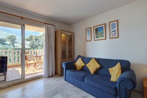 TV, DVD player, stereo