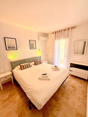 1 Schlafzimmer, Bügeleisen/Bügelbrett, kostenloses WLAN, Bettwäsche