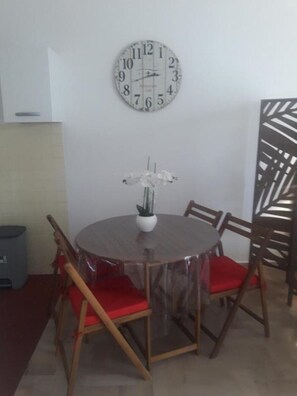 Dineren