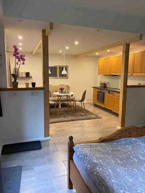 1 chambre, accès au Wi-Fi (inclus), literie fournie