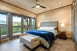 2 habitaciones, cuna de viaje, wifi gratis y ropa de cama 