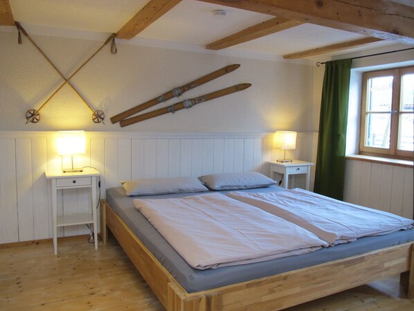 2 bedrooms, free WiFi, bed sheets