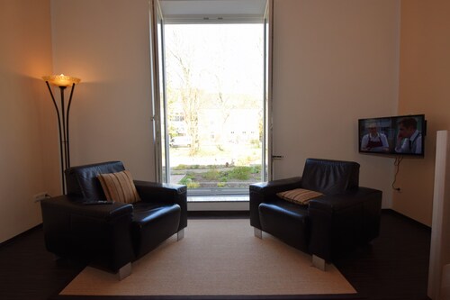 Welcome to Lodge House