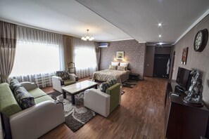 尊荣公寓 | 熨斗/熨衣板、免费 WiFi、床单、轮椅无障碍