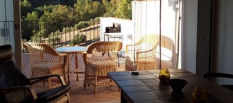 Casa Rural con Terraza y Vistas al Campo