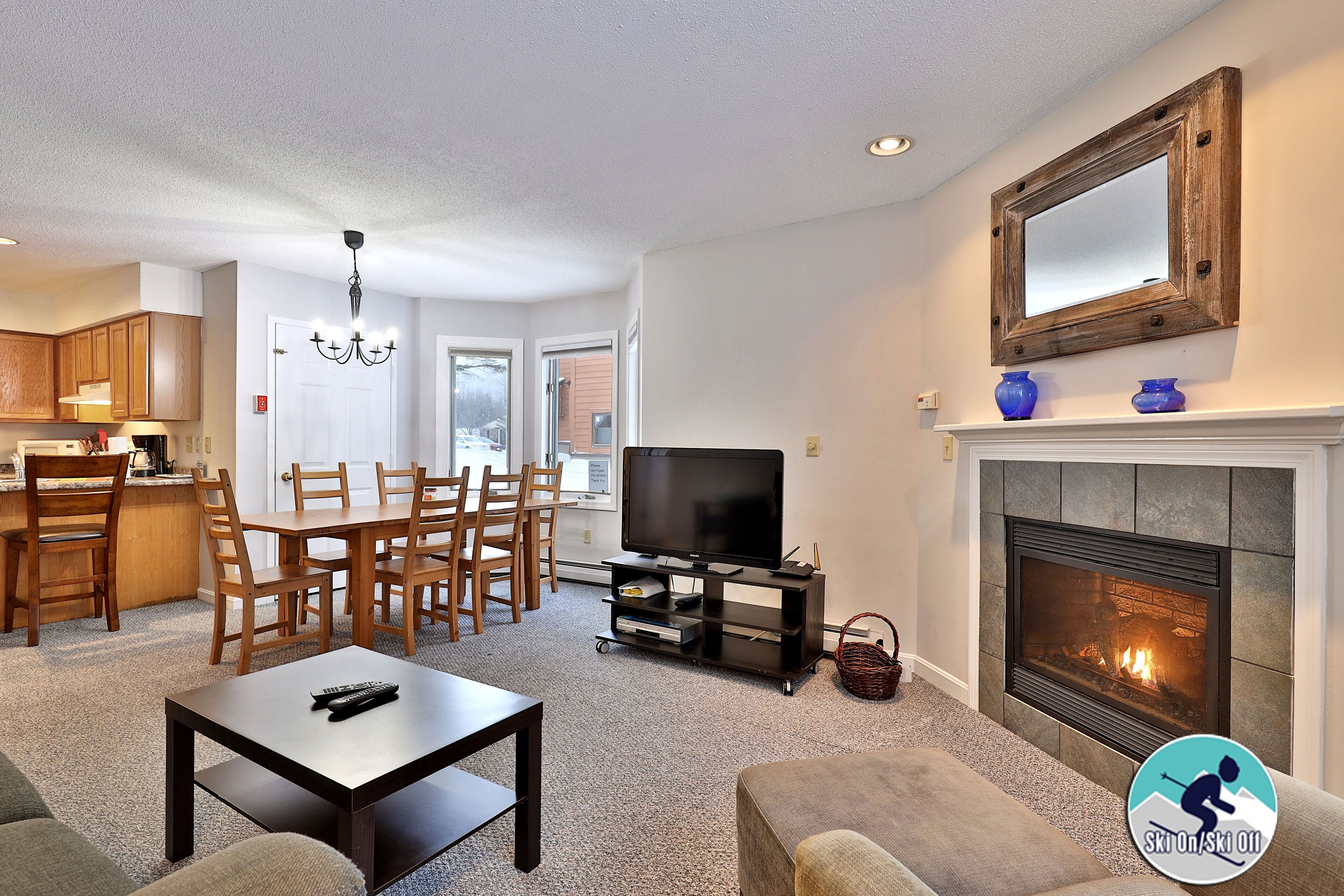 Beautifully decorated 3 bedroom condo nestled on Pico Mountain Ski in Ski out G101