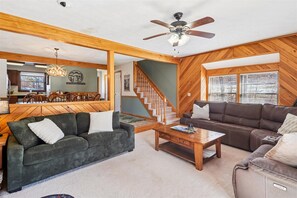 Fireplace, DVD player