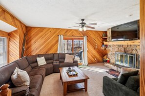 Fireplace, DVD player