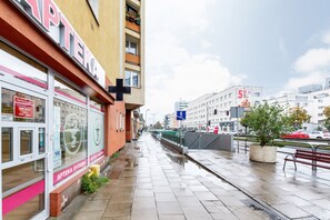 Vista frontal de la propiedad