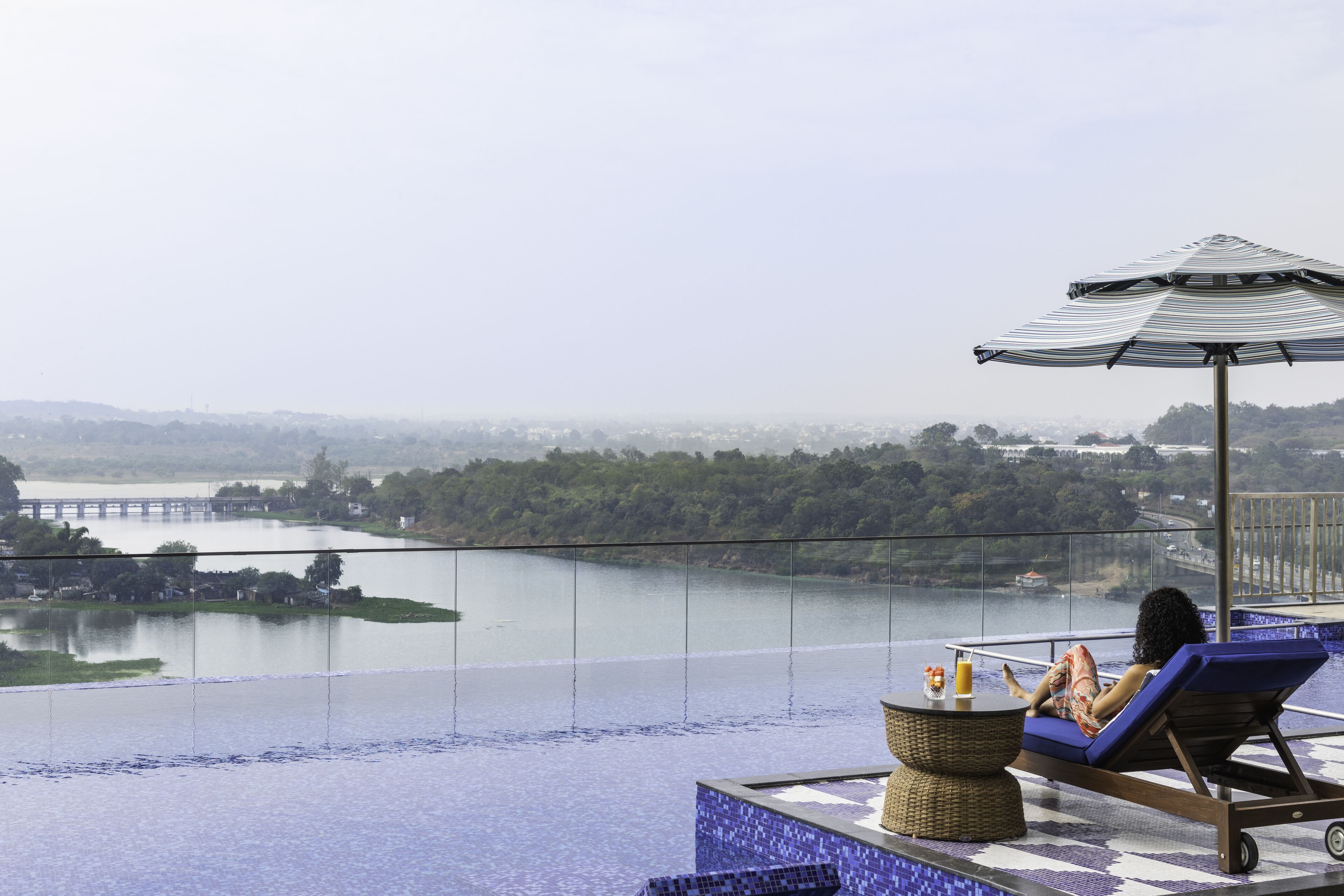 Outdoor pool, free cabanas, pool umbrellas