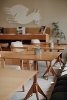 Café da manhã com buffet grátis todos os dias