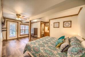 4 makuuhuonetta, ilmainen Wi-Fi, vuodevaatteet