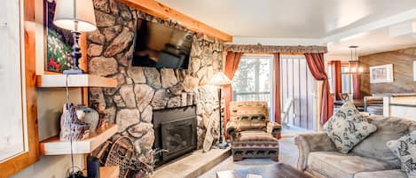 TV, fireplace, DVD player