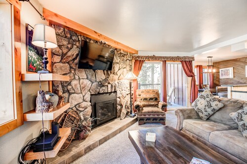 Park Place Deer Camp Condo: Ski-In, Walk To Main St, Lift