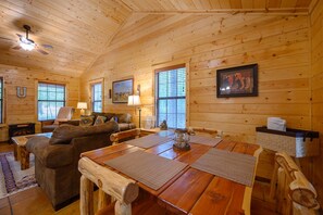 Flat-screen TV, fireplace