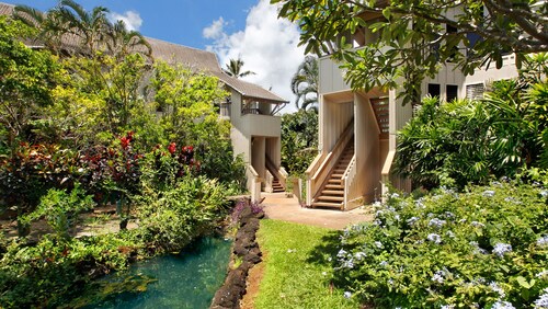 Waikomo Stream Villas #431 By Parrish Kauai - AC, walk to beach, shops & dining