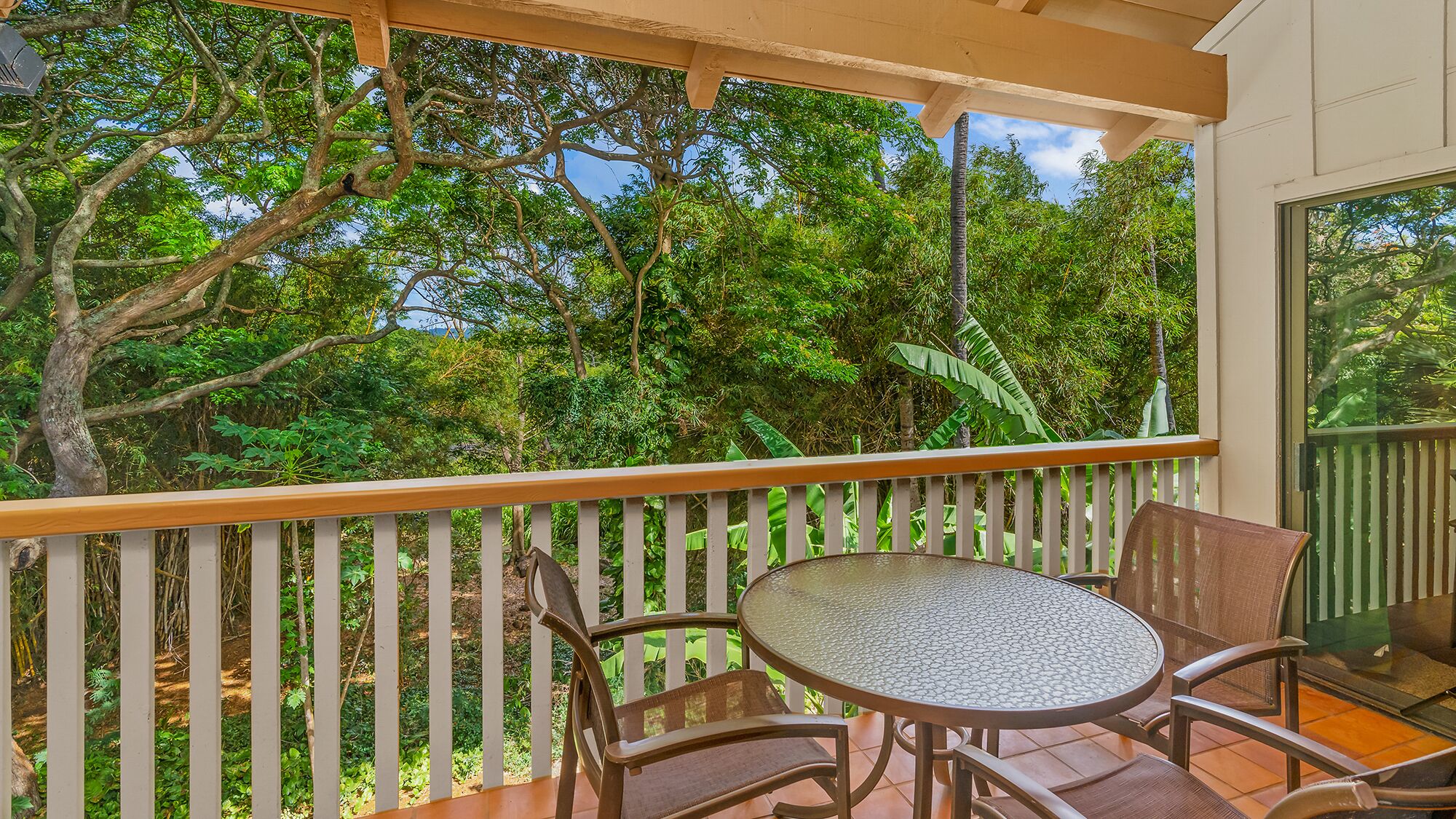 Waikomo Stream Villas #431 By Parrish Kauai - AC, walk to beach, shops & dining