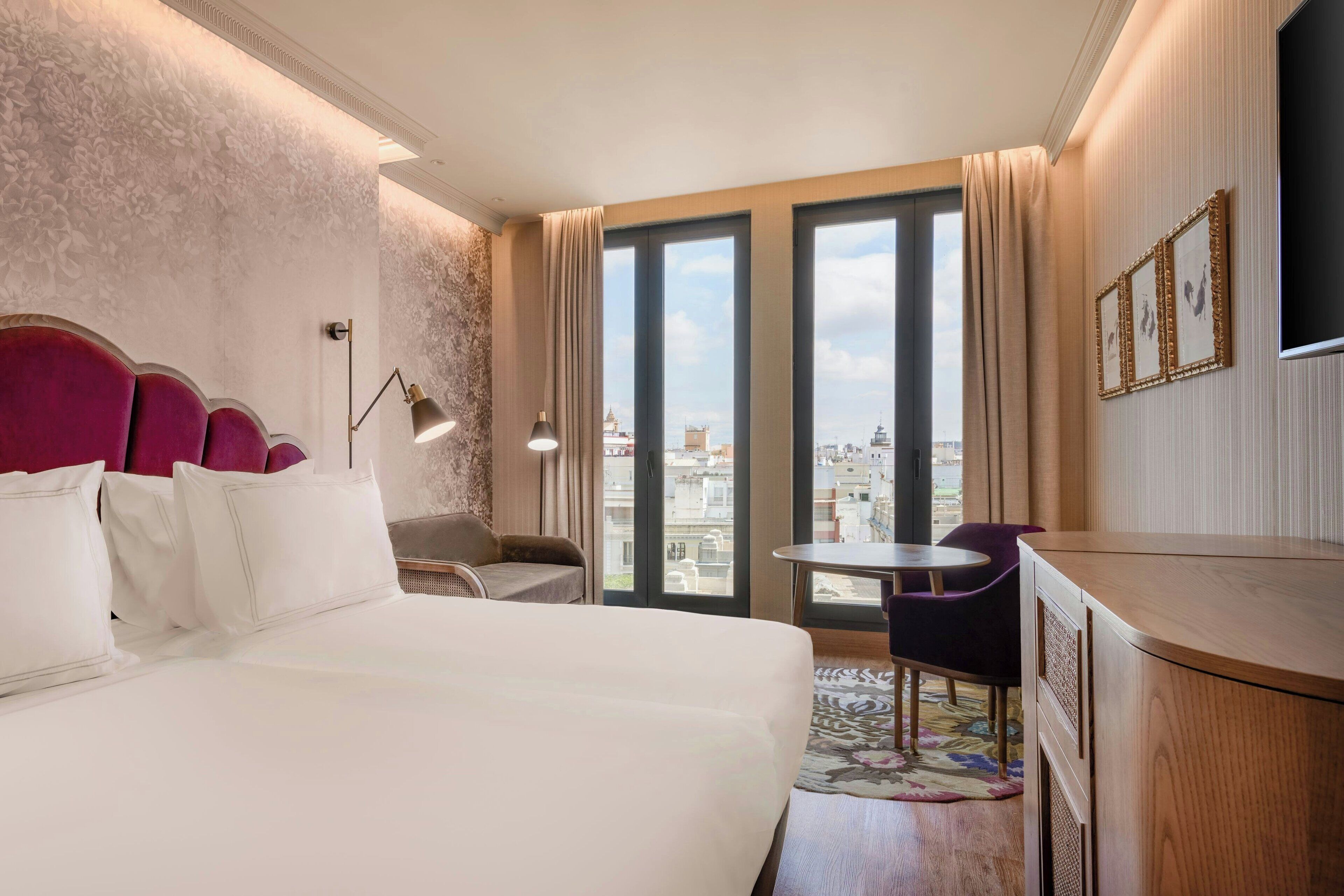 1 bedroom, hypo-allergenic bedding, pillow-top beds, minibar