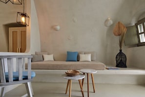 Interior - Rhenias Suites (Santorini)