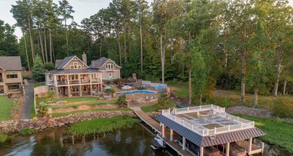 The Oasis at Lake Gaston - Heated Pool, Hot Tub, Pontoon Boat Rental Included!