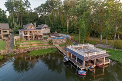 The Oasis at Lake Gaston - Heated Pool, Hot Tub, Pontoon Boat Rental Included!