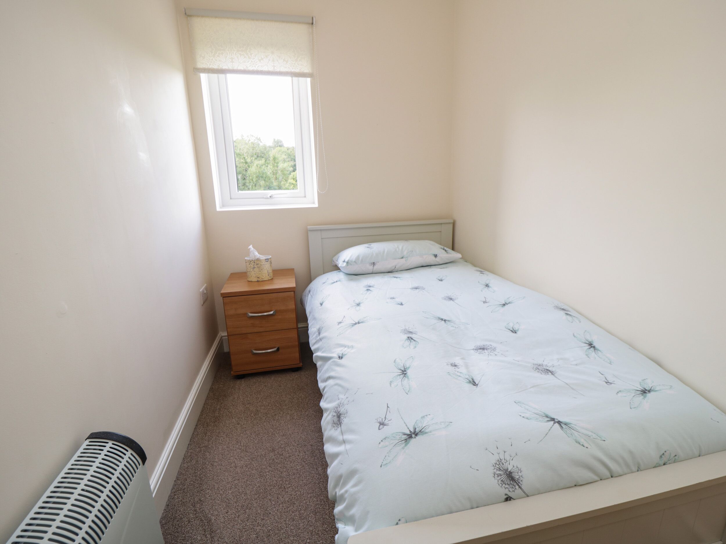 2 bedrooms, individually decorated, individually furnished, free WiFi