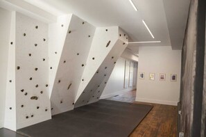 Interior - Downtown Medina Contemporary Loft (Medina)