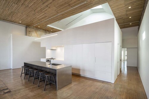 Downtown Medina Contemporary Loft