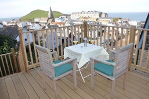 Outdoor dining - 5 Bed in Ilfracombe (oc-stagn) (Ilfracombe)